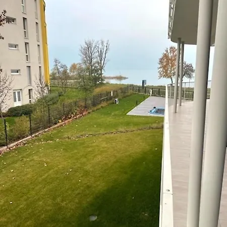 Silver Beach Holiday Apartman Ezustpart Apartment Siofok