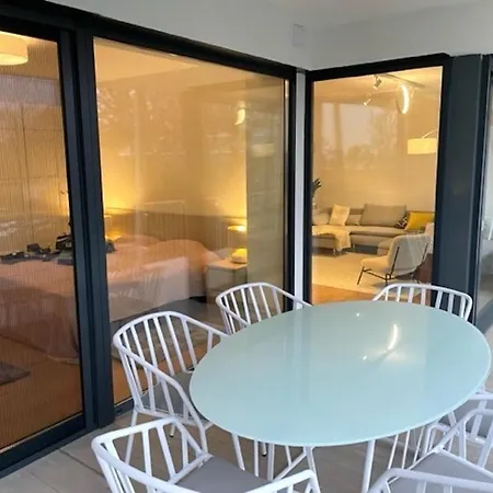 Apartment Silver Beach Holiday Apartman Ezustpart