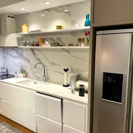 Silver Beach Holiday Apartman Ezustpart Apartment *